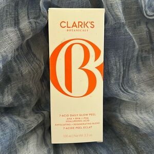 NIB Clark’s Botanicals 7-Acid Daily Glow Peel